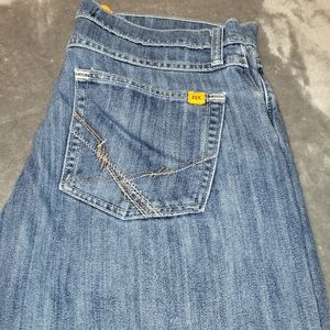 Men's Wrangler FRC jeans in GUC